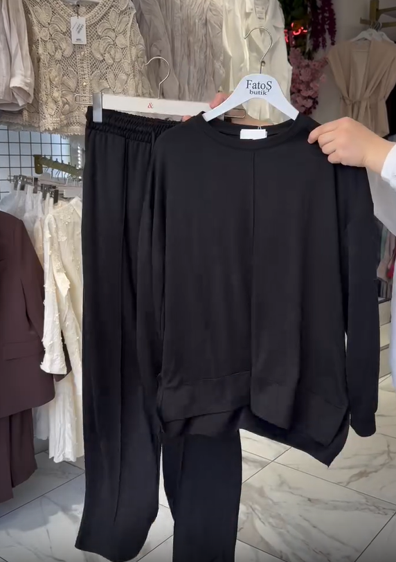 Hosszú ujjú, kerek nyakkivágású női pamut nadrág szett