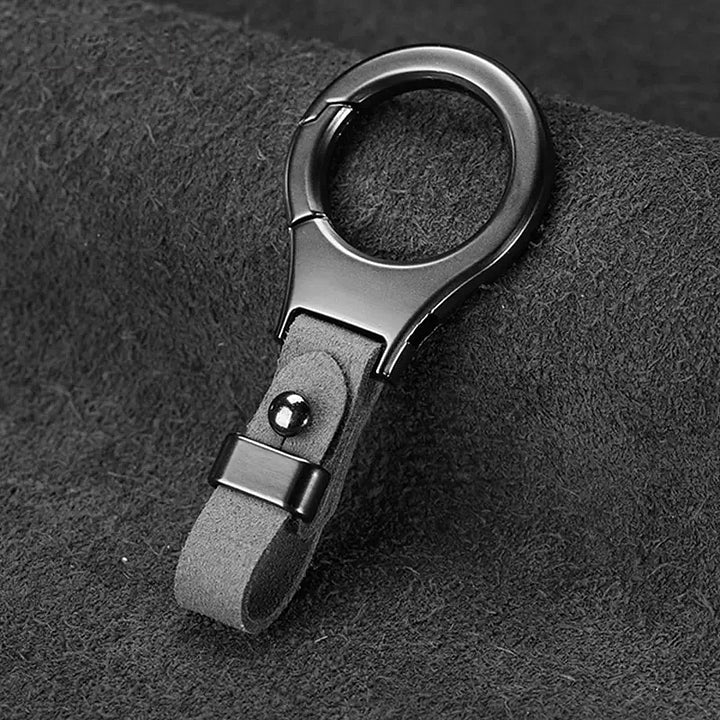 Forró Akció ✨50% KEDVEZMÉNY ✨Bőr autós logós egyszerű kulcstartó